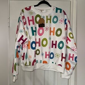 NWT Main Strip White Christmas Sweatshirt